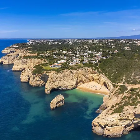 In With Private Pool Holiday home *